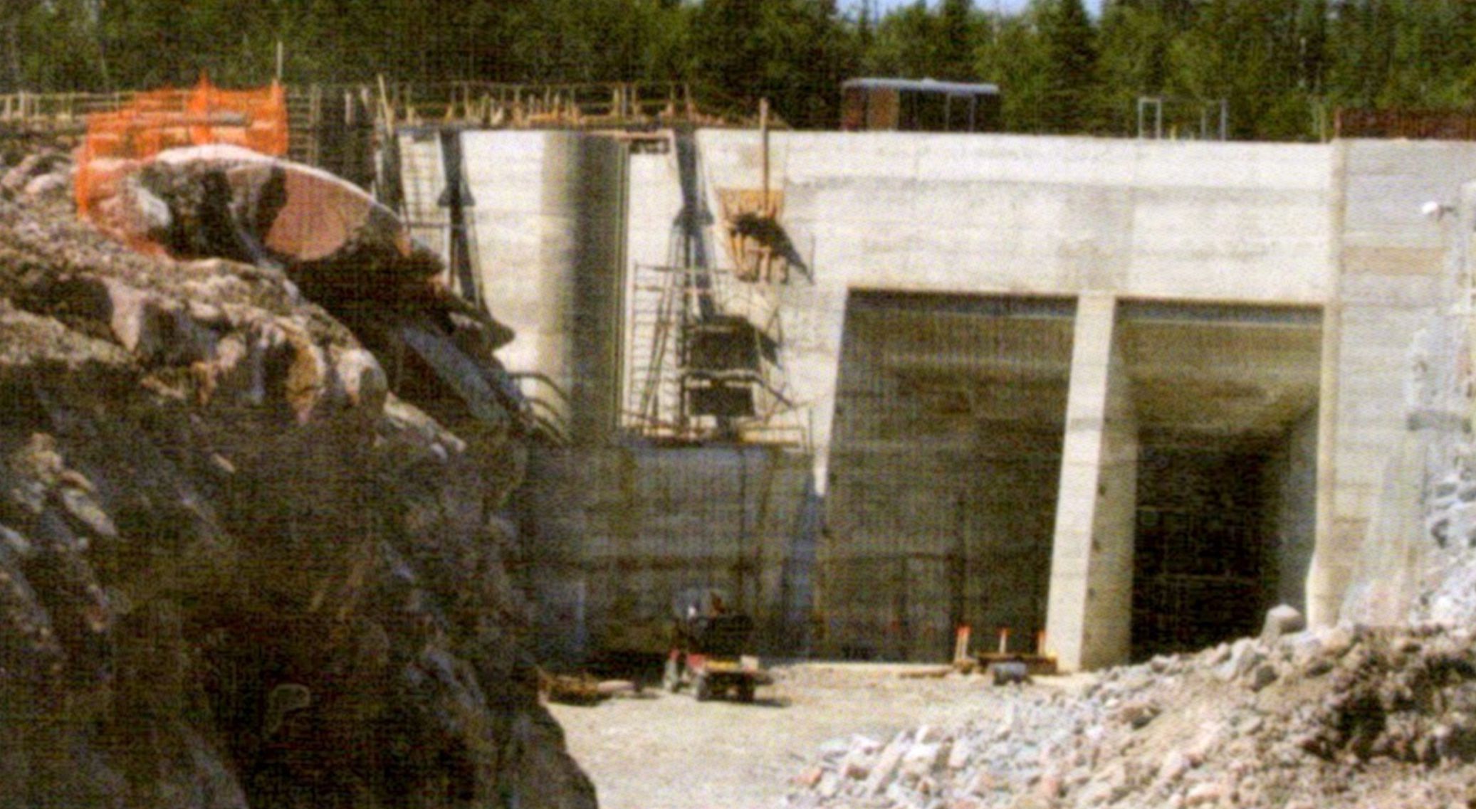 Строительство водозабора (июнь 2007 г.)